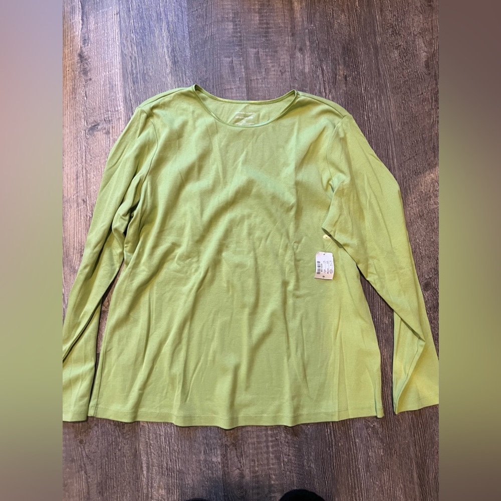 Green Christopher and Banks long sleeve - Picture 1 of 2